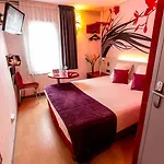 Design&restaurant Hotel 2*