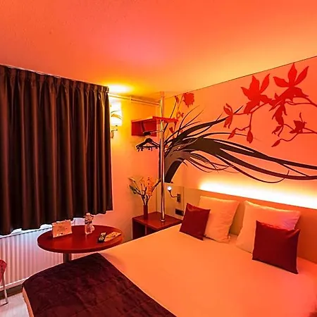 Hotel Design & Restaurant