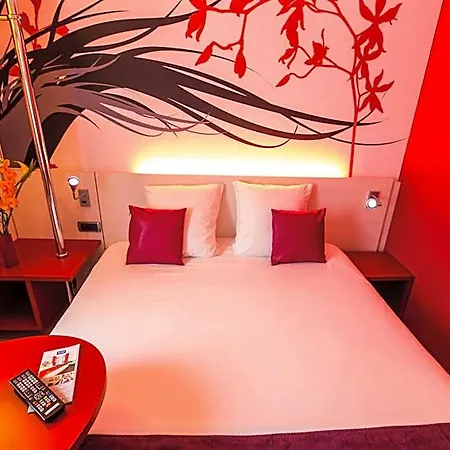 Hotel Design & Restaurant