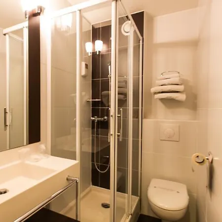 Hotel Inn Design & Restaurant Sedan 2*