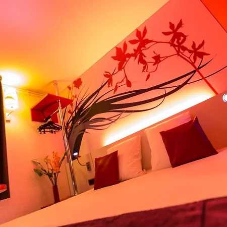 Hotel Design & Restaurant