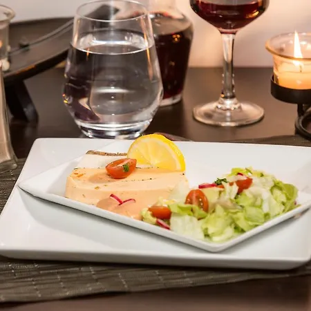 Szálloda Hotel Inn Design & Restaurant Sedan Sedan