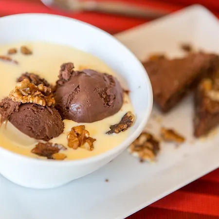 Hotel Inn Design & Restaurant Sedan Hotel 2*